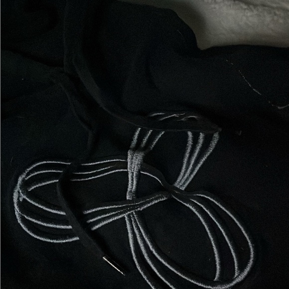TNA Baltic Hoodie - Picture 2 of 4